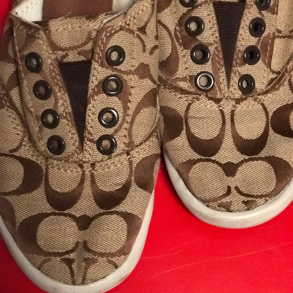 👟 Stylish Coach Sneakers 👟